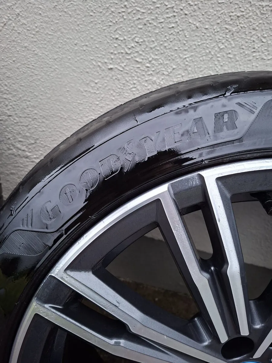 2023 Genuine BMW Alloys - Image 4