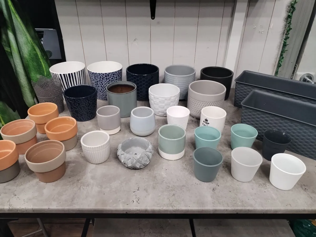 Large mixed bundle of 30 plant pots planters - Image 1