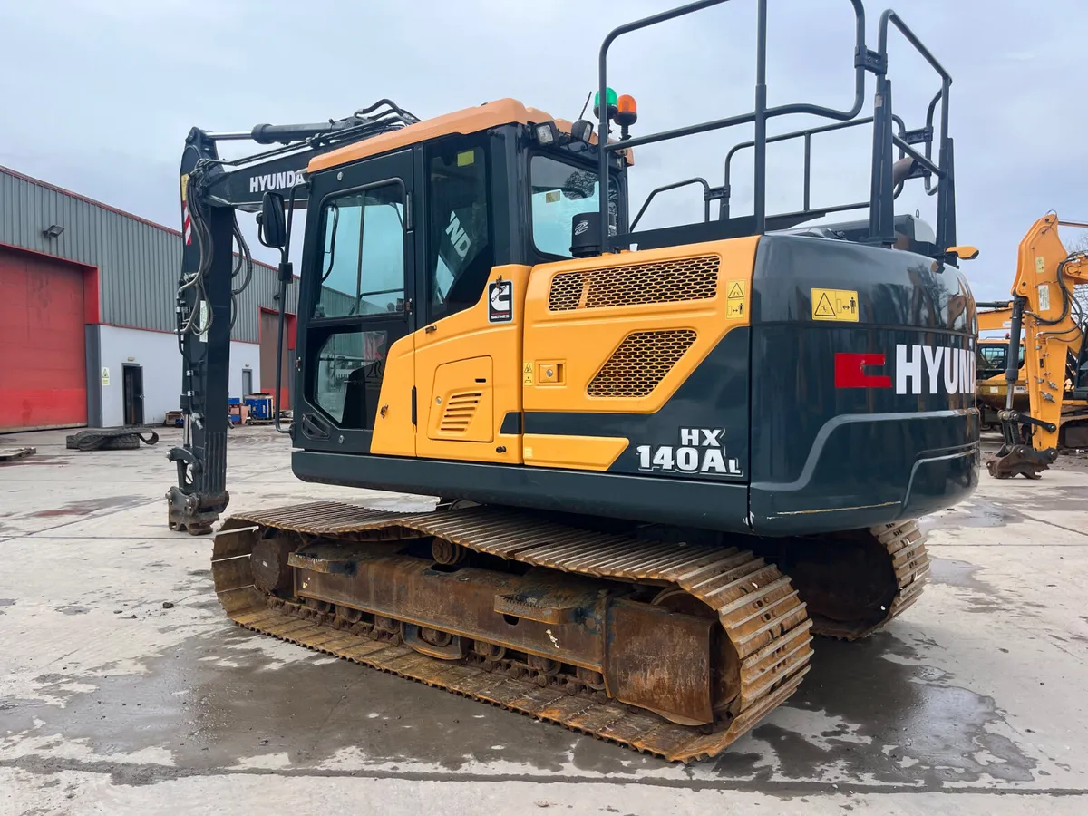 2022 Hyundai HX140AL Excavator - Image 3
