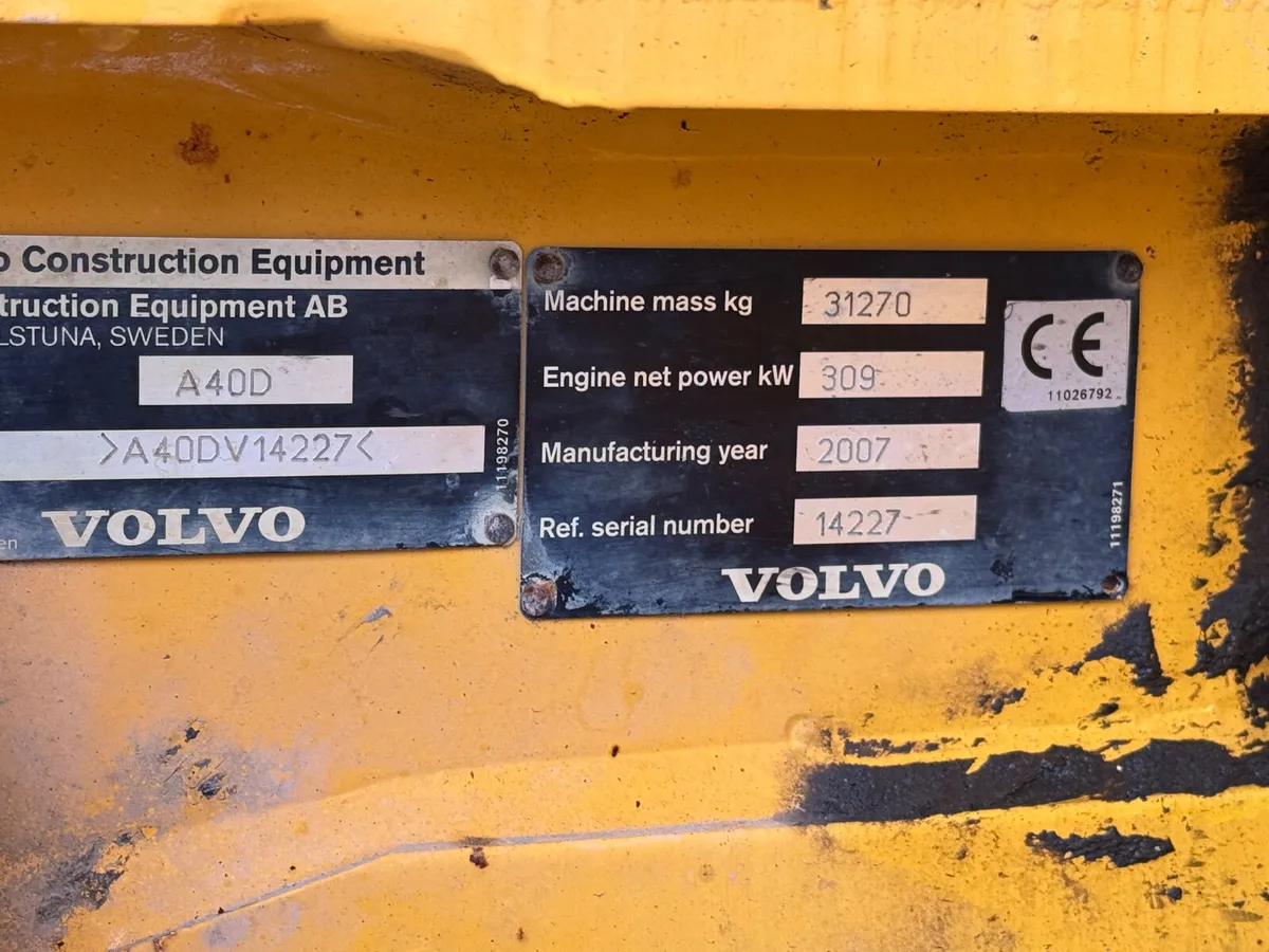 2007 VOLVO A40D DUMP TRUCK - Image 3