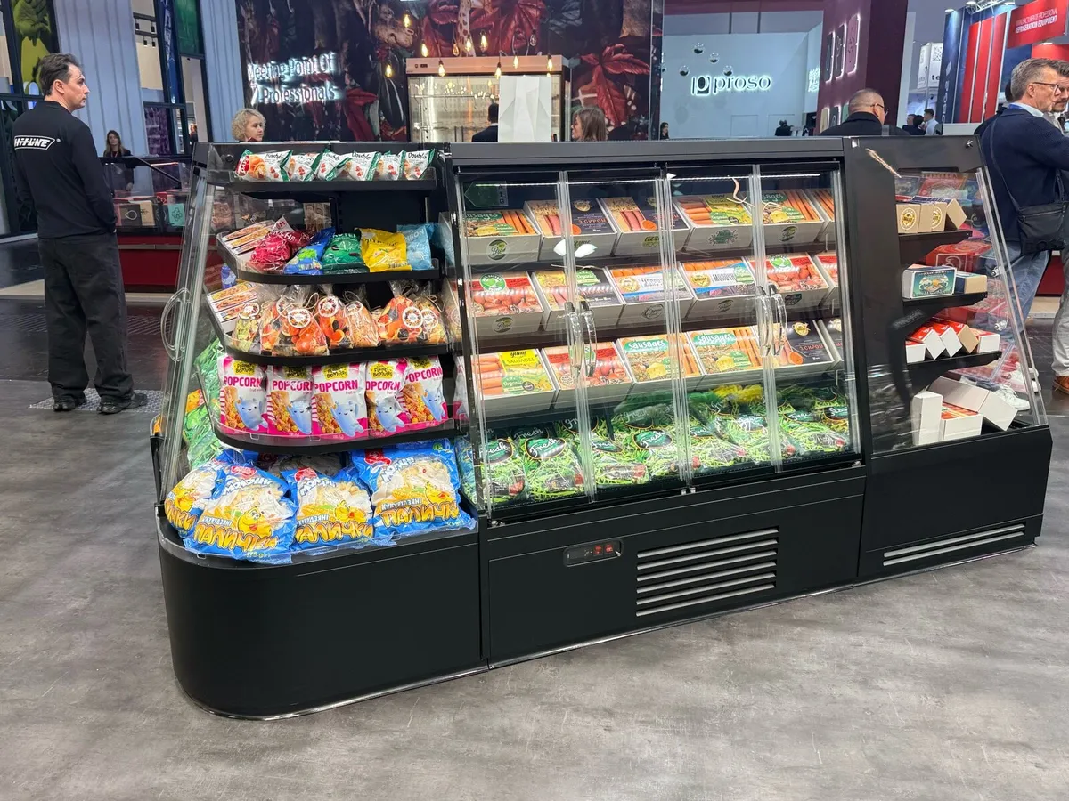 SUPERMARKET EQUIPMENT - Image 1