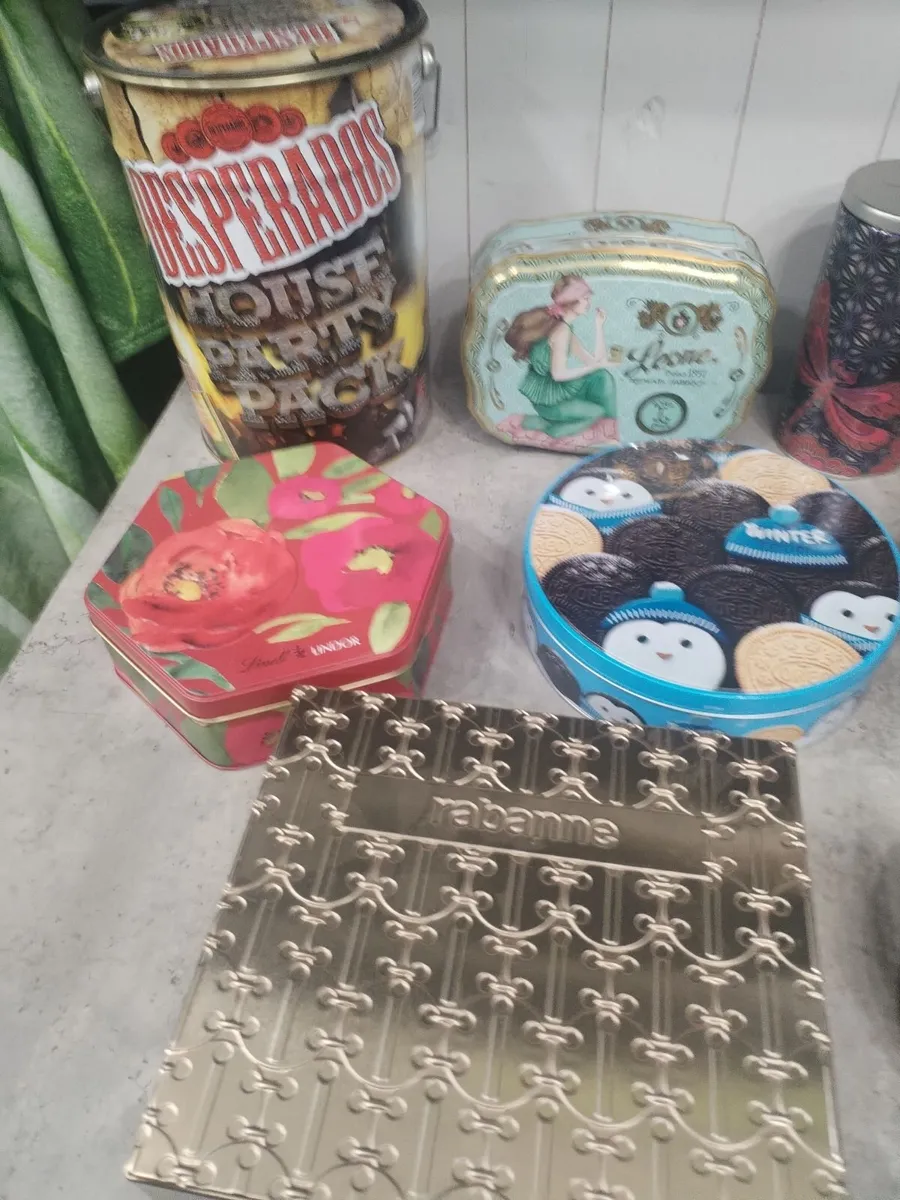 Vintage Decorative Tins Bundle 11 Pieces - Image 3