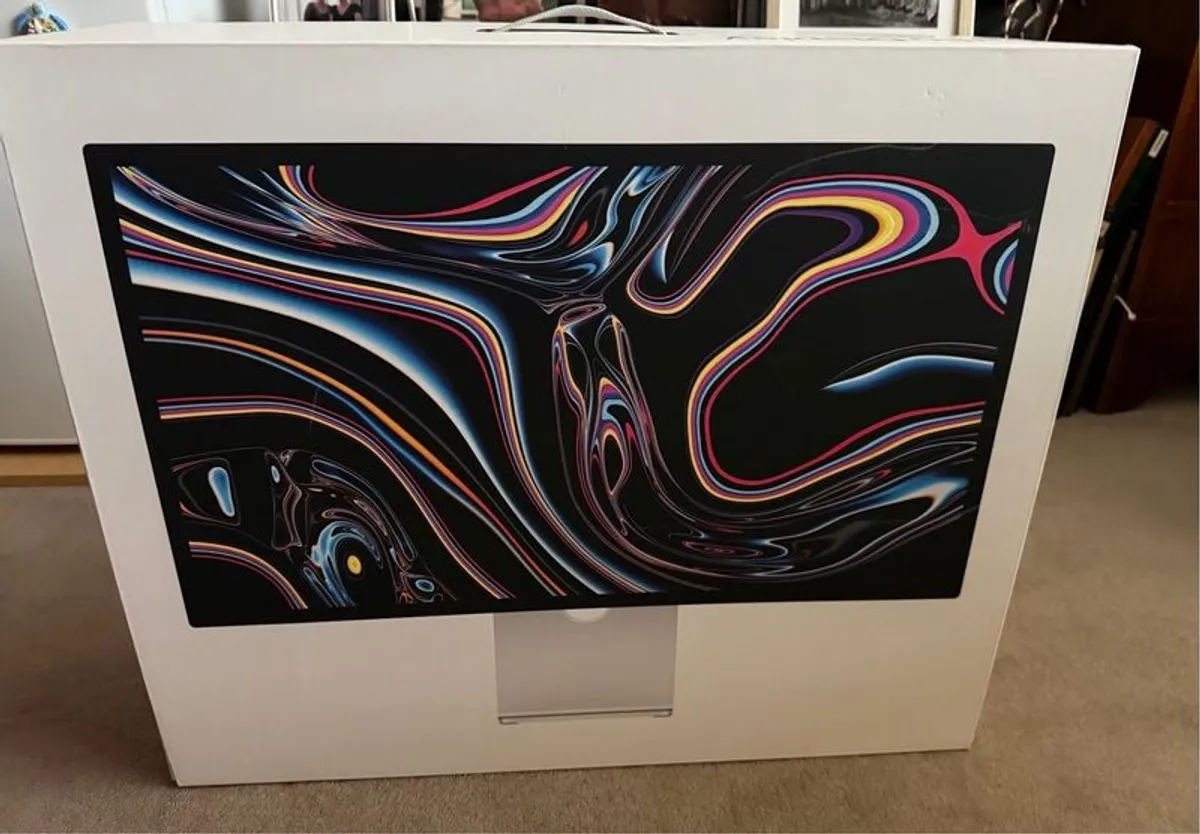 Apple Studio Display - Image 4