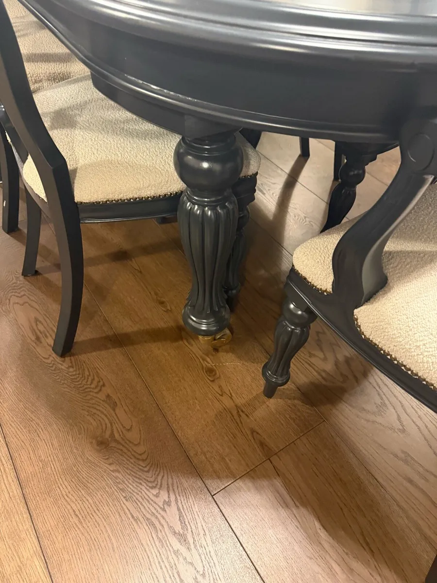 Dining Table - Image 3