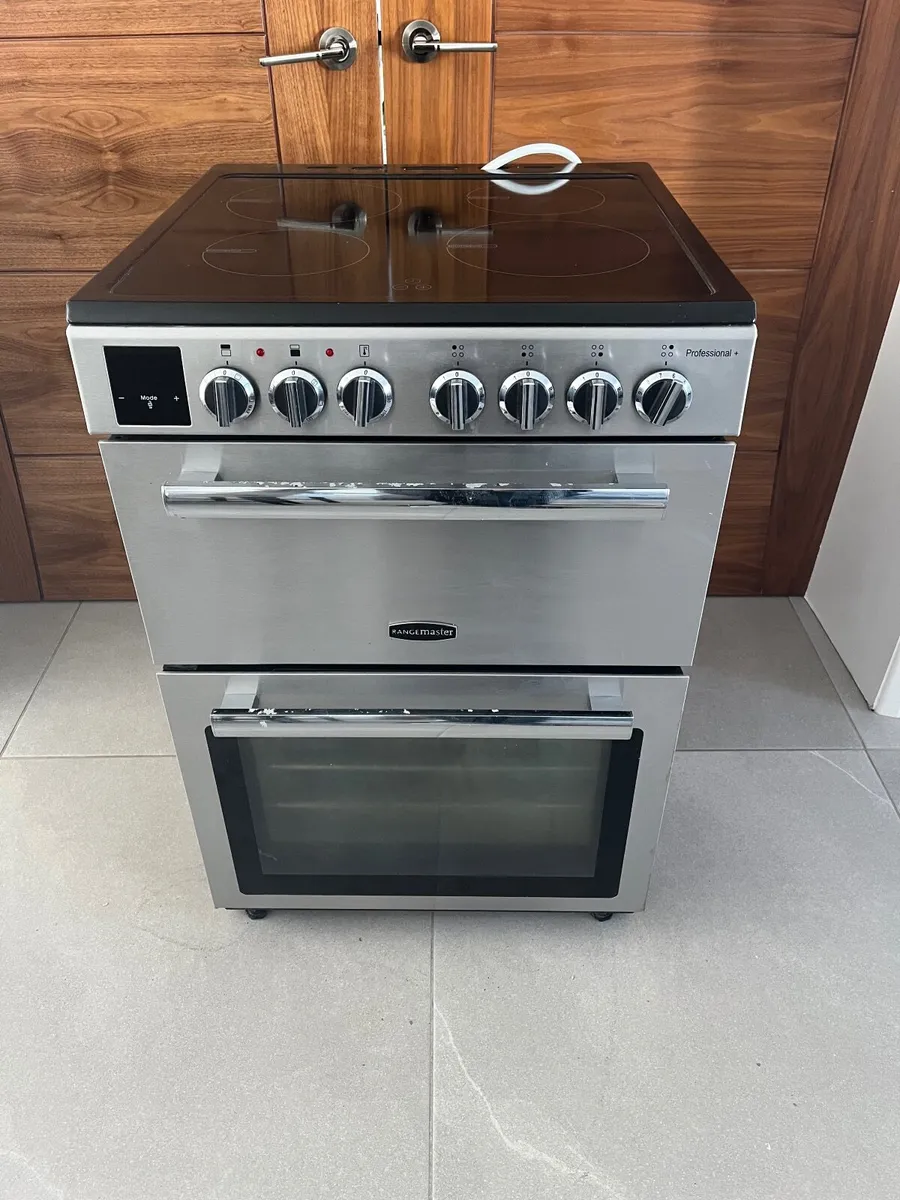 Range master 60cm wide double oven cooker - Image 1