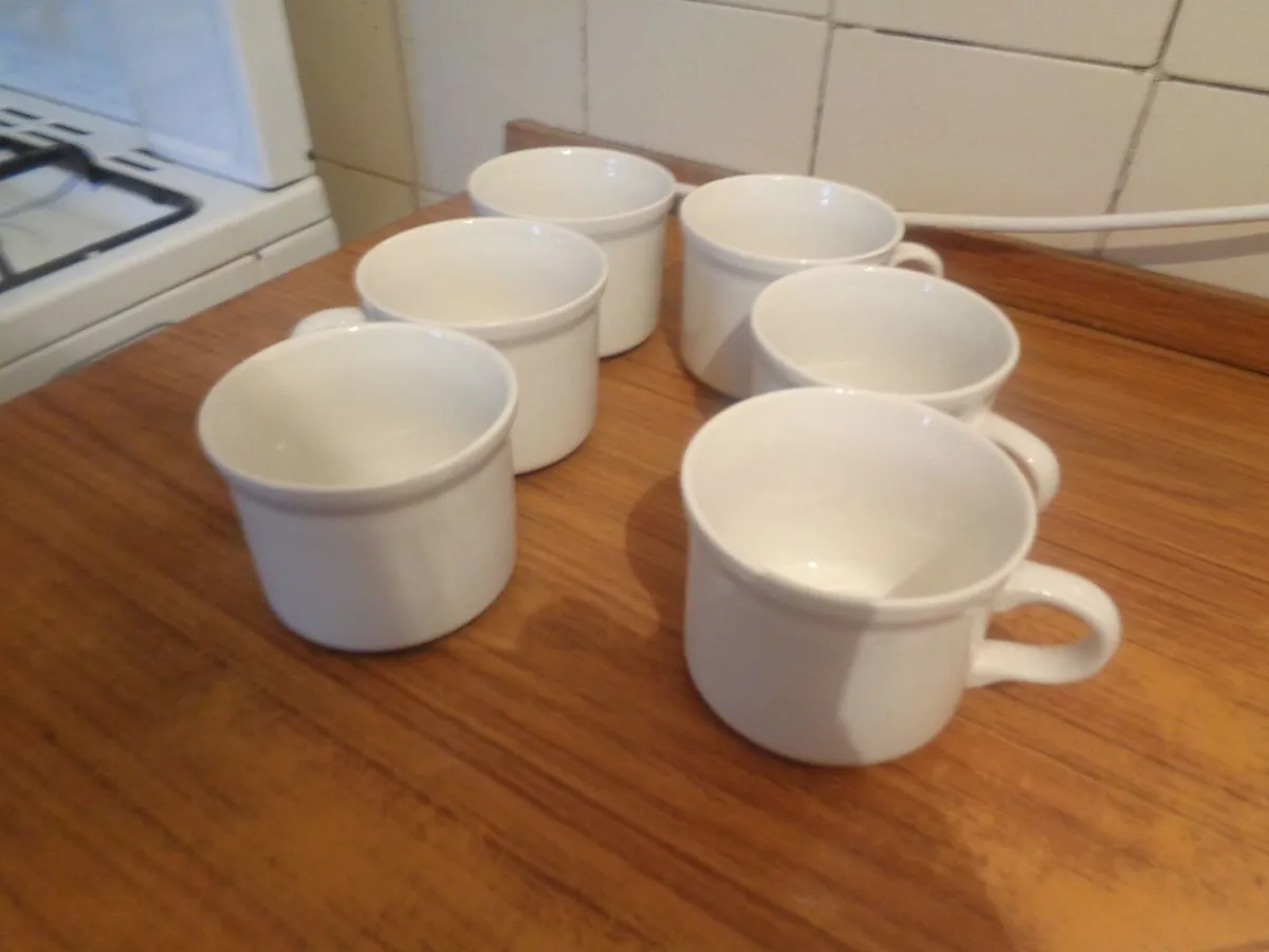 White Cups x 6 for Sale - Image 4