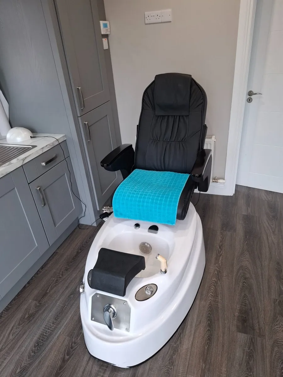 Pedicure Spa Chair - Image 2