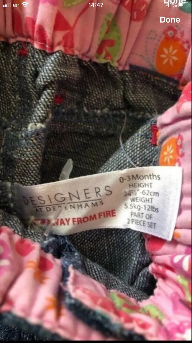 Girls jeans 0/3 mths €3 - Image 3
