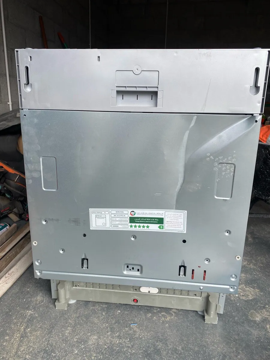 Washing machine - Image 1