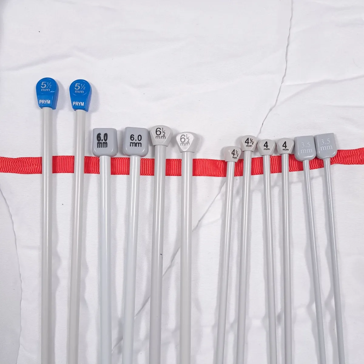 Cath Kidston Blue Clock Knitting Oilcloth Roll - Image 4