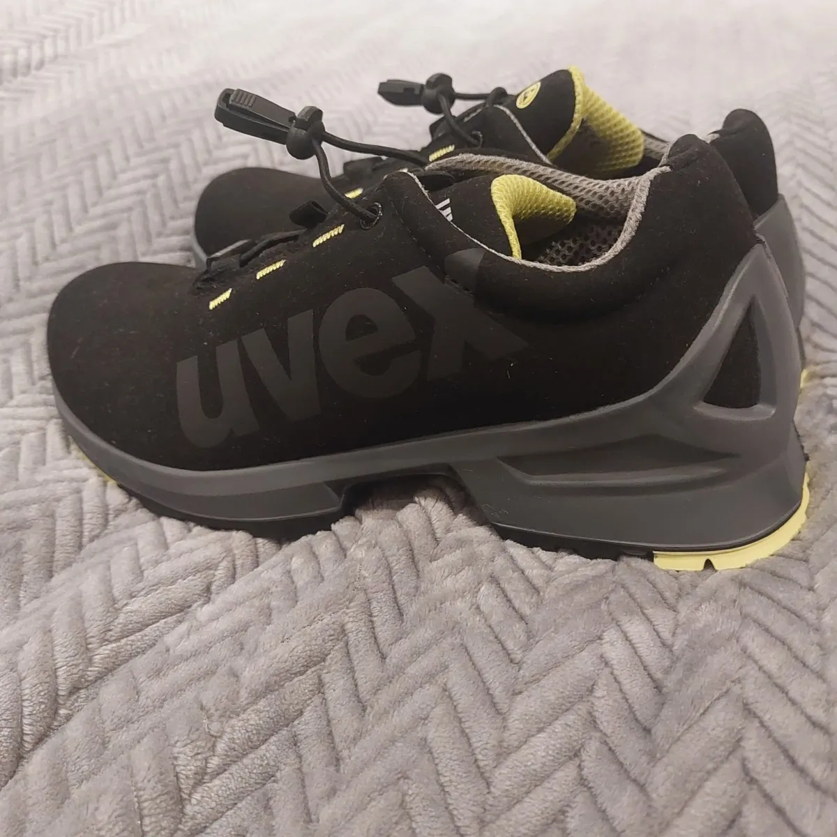 Safety shoes - Image 2