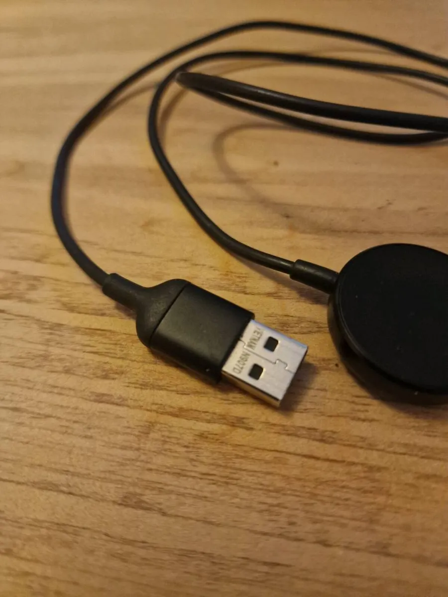 Samsung Wireless Watch Charger - Image 2