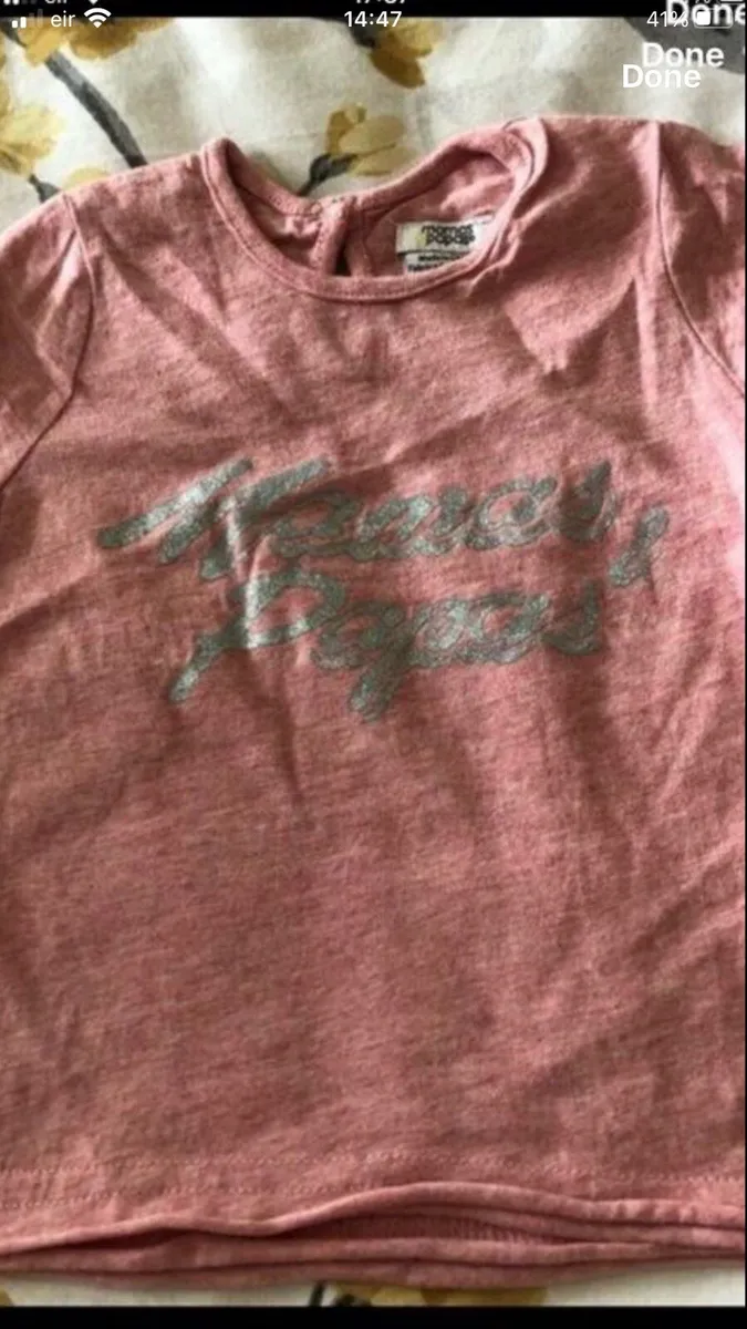 Girls teeshirt 3/6 mths €3 - Image 2