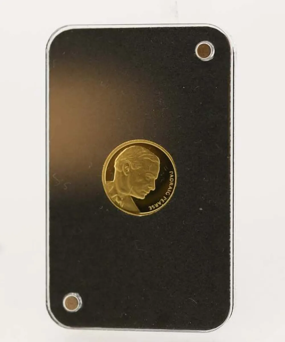 Padraig Pearse 24K Gold Medal - Image 1