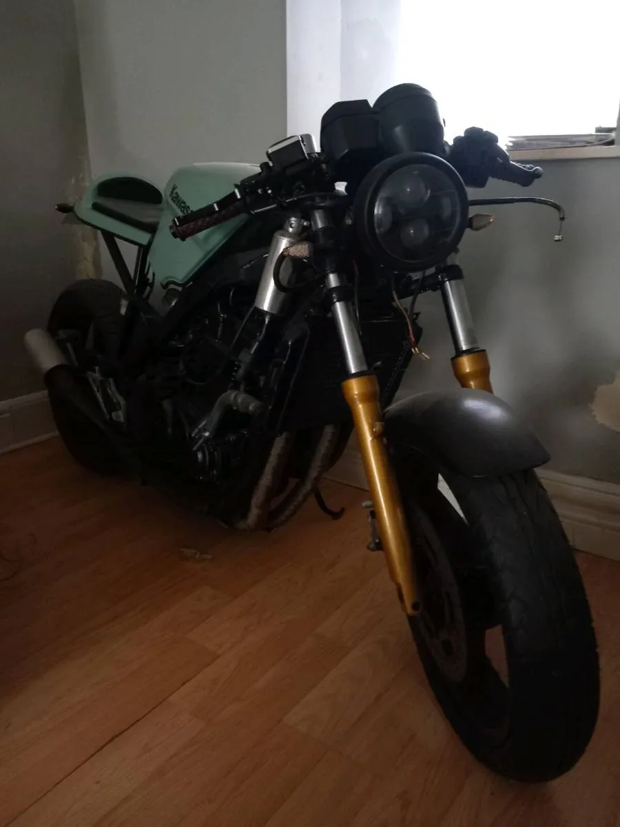Kawasaki cafe racer project - Image 4