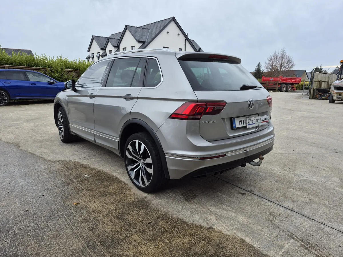 171 VW TIGUAN R-LINE 2.0 TDI - Image 4