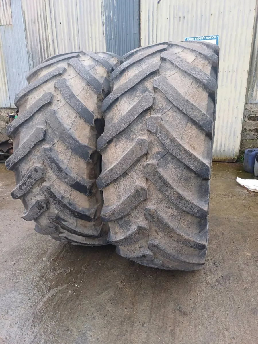 650/65/R38 Trelleborg - Image 1