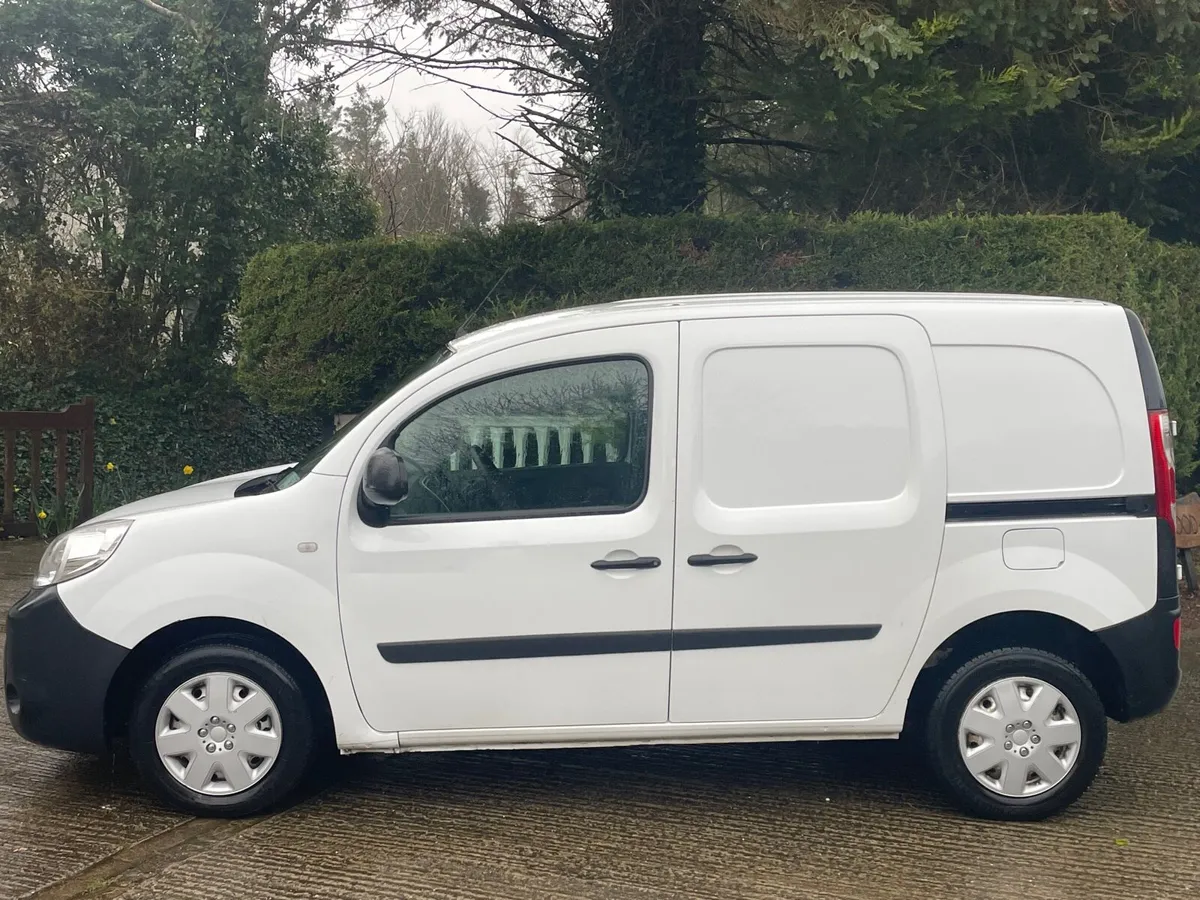 * Renault Kangoo .. ‘2017 .. 1.5 Dci .. Mint * - Image 4
