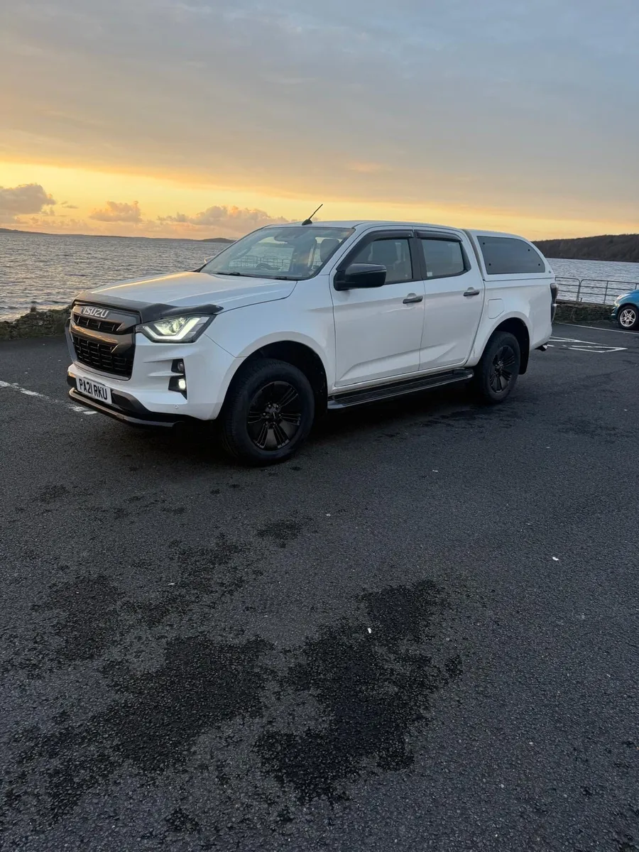 Isuzu D-Max - Image 1