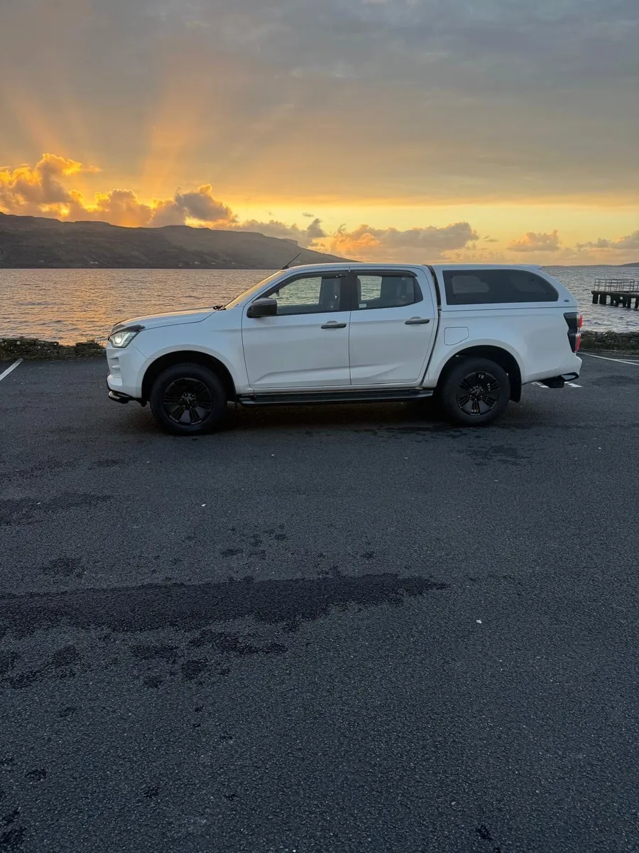 Isuzu D-Max - Image 2