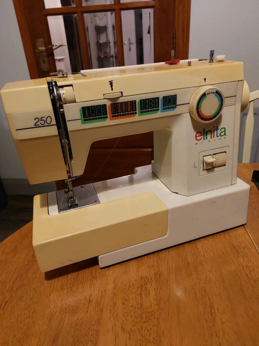 Elnita 250 sewing machine - Image 2