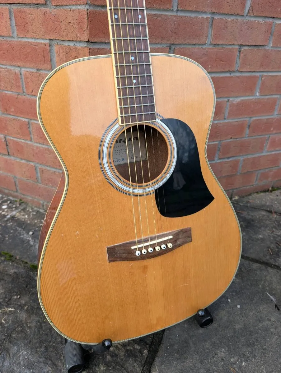 Aria AF-20 Acoustic Guitar - Image 3