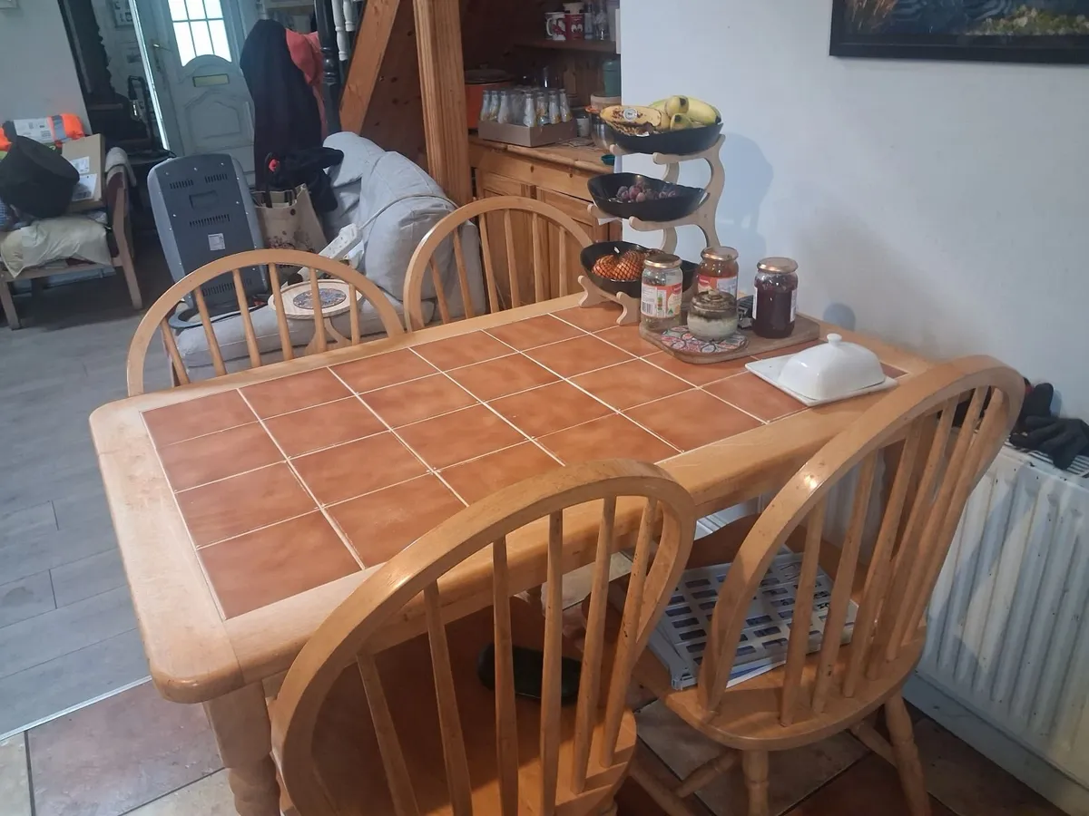 Tiled kitchen table and four chairs for sale - Image 3