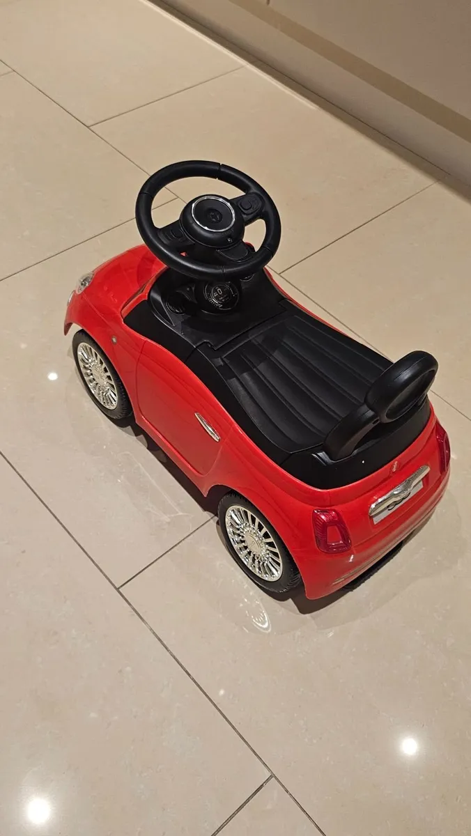 Ride on  car fiat 500 - Image 4