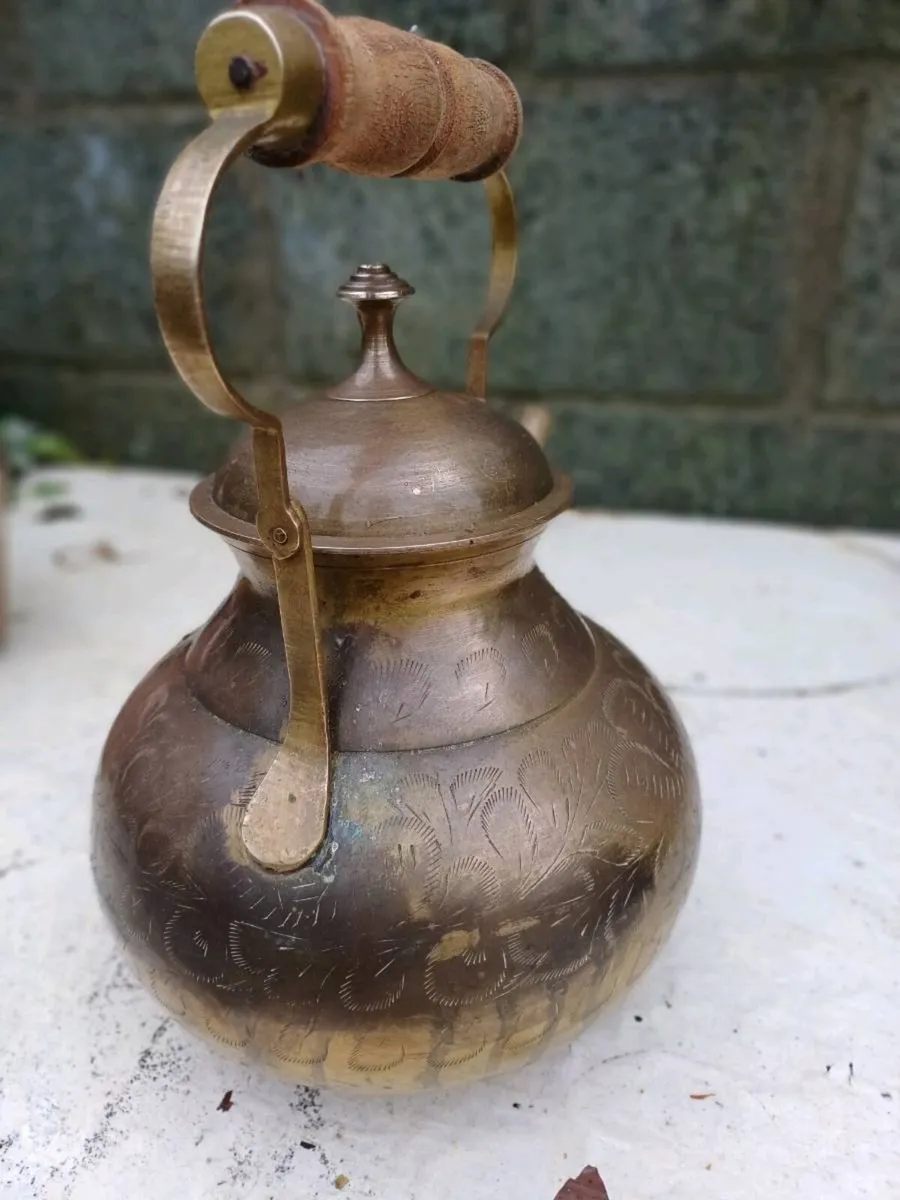 Large Vintage Brass Kettle - Image 4