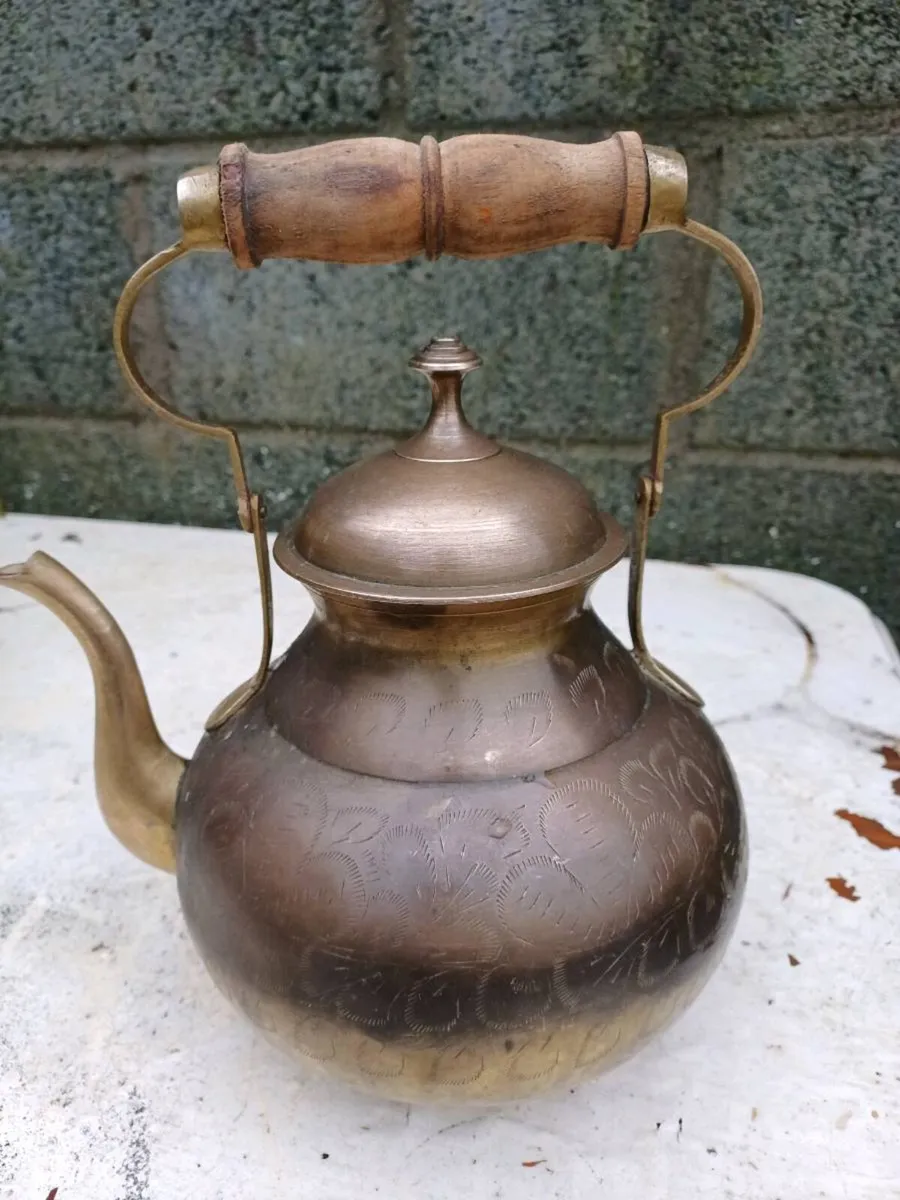 Large Vintage Brass Kettle - Image 2
