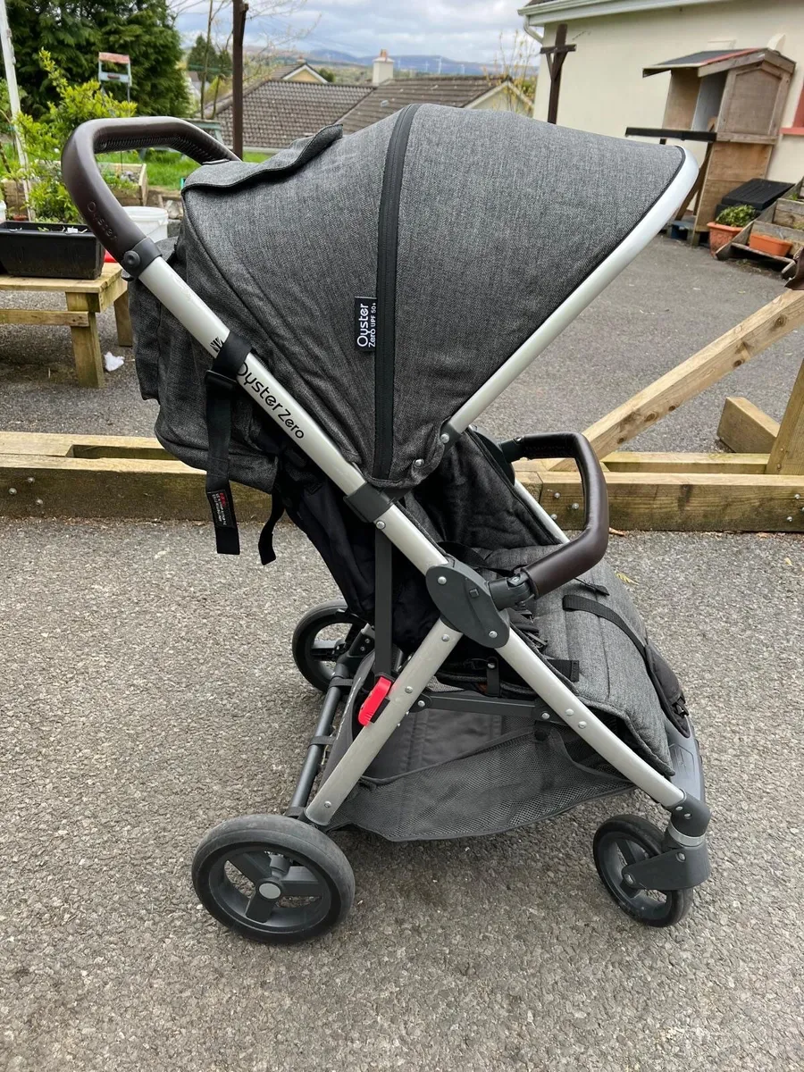 Stroller - Image 2