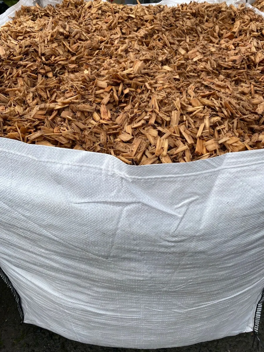 Playground wood chips - Image 4