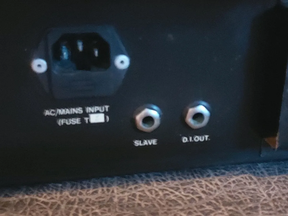 VOX VENUE BASS 100 COMBO BASS GUITAR AMP 1984 - Image 3