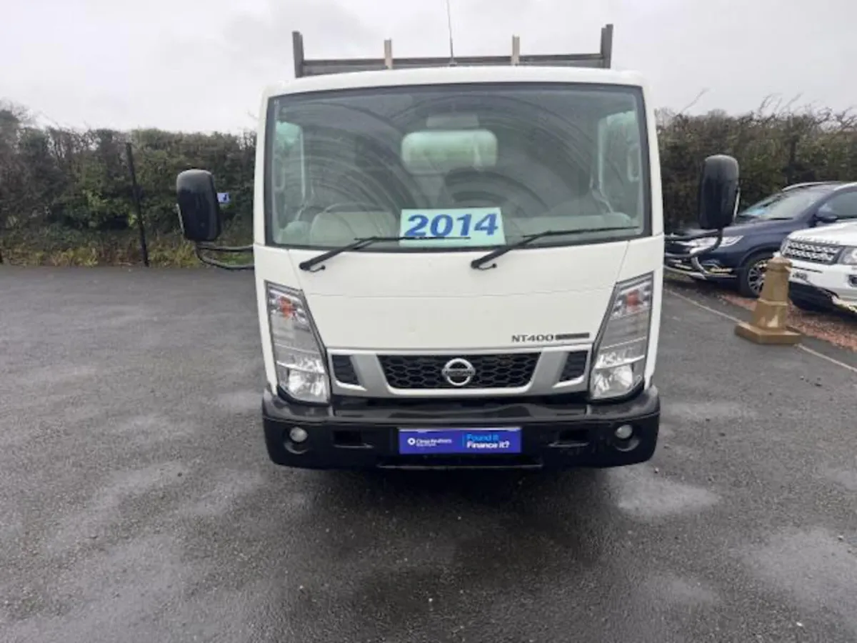 Nissan Cabstar NT 400 - Image 2