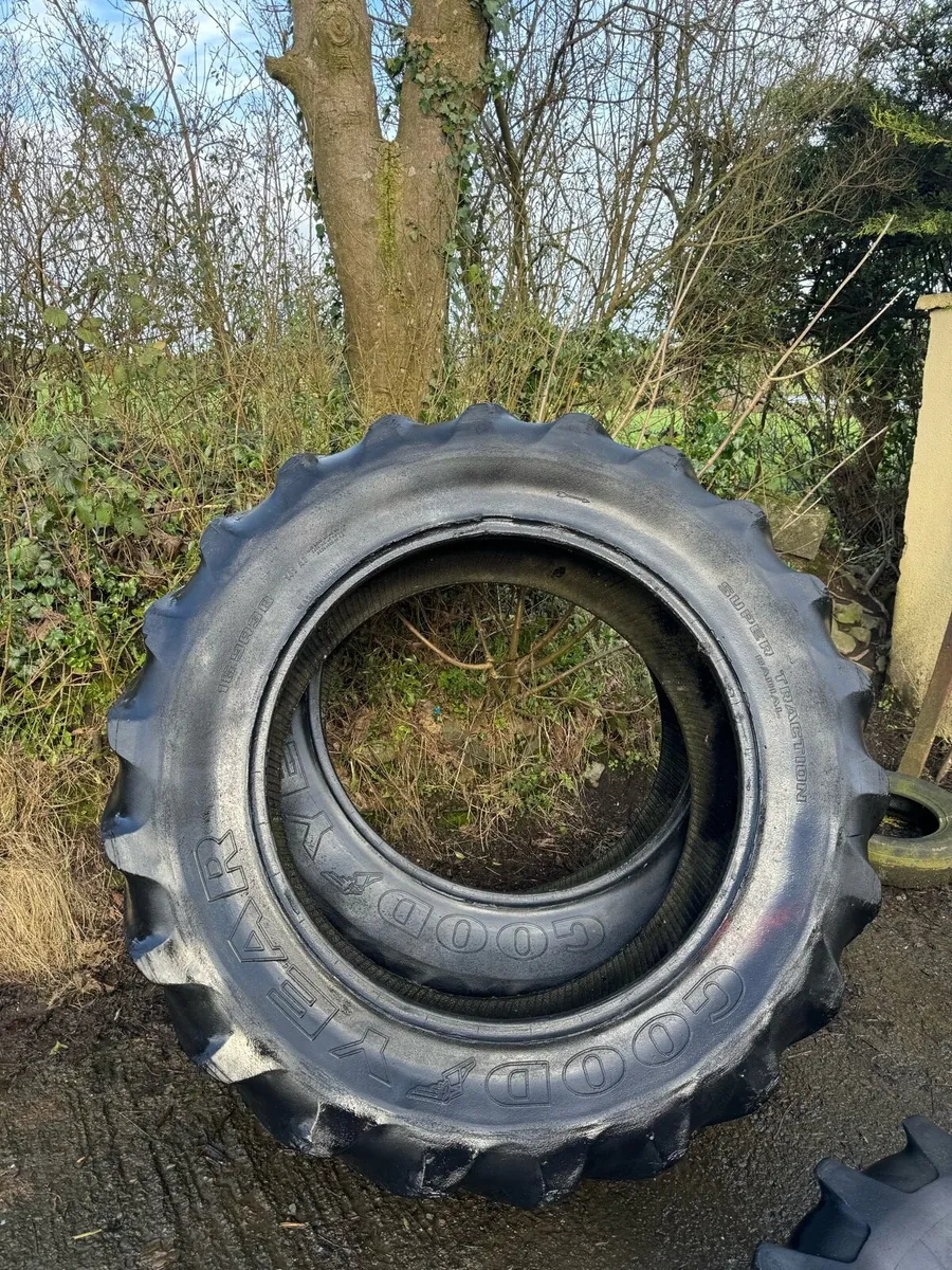 Tractor tyres - Image 1