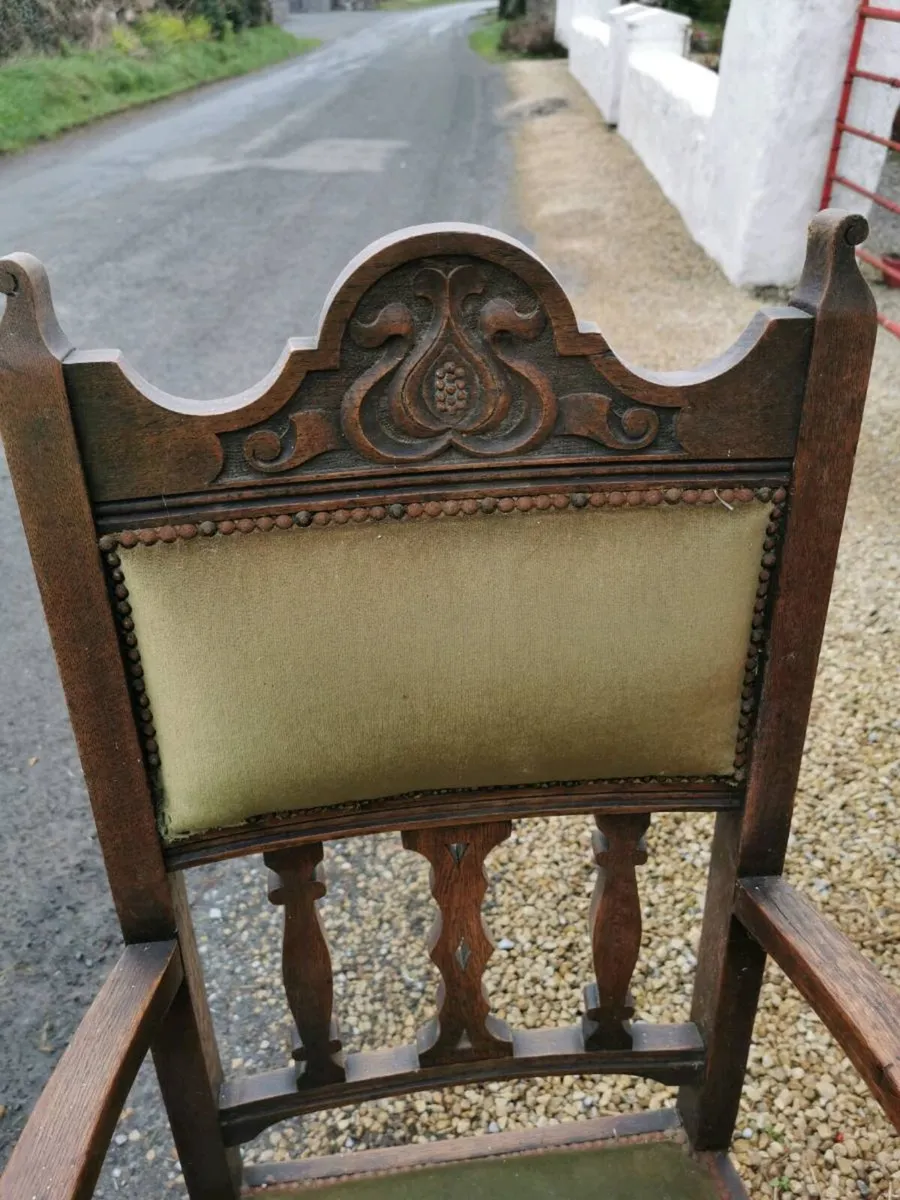 Antique chairs and collectables - Image 4