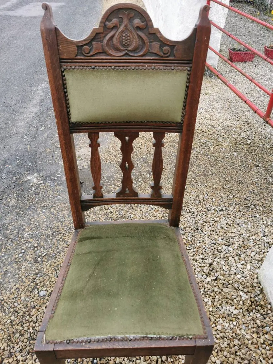 Antique chairs and collectables - Image 1