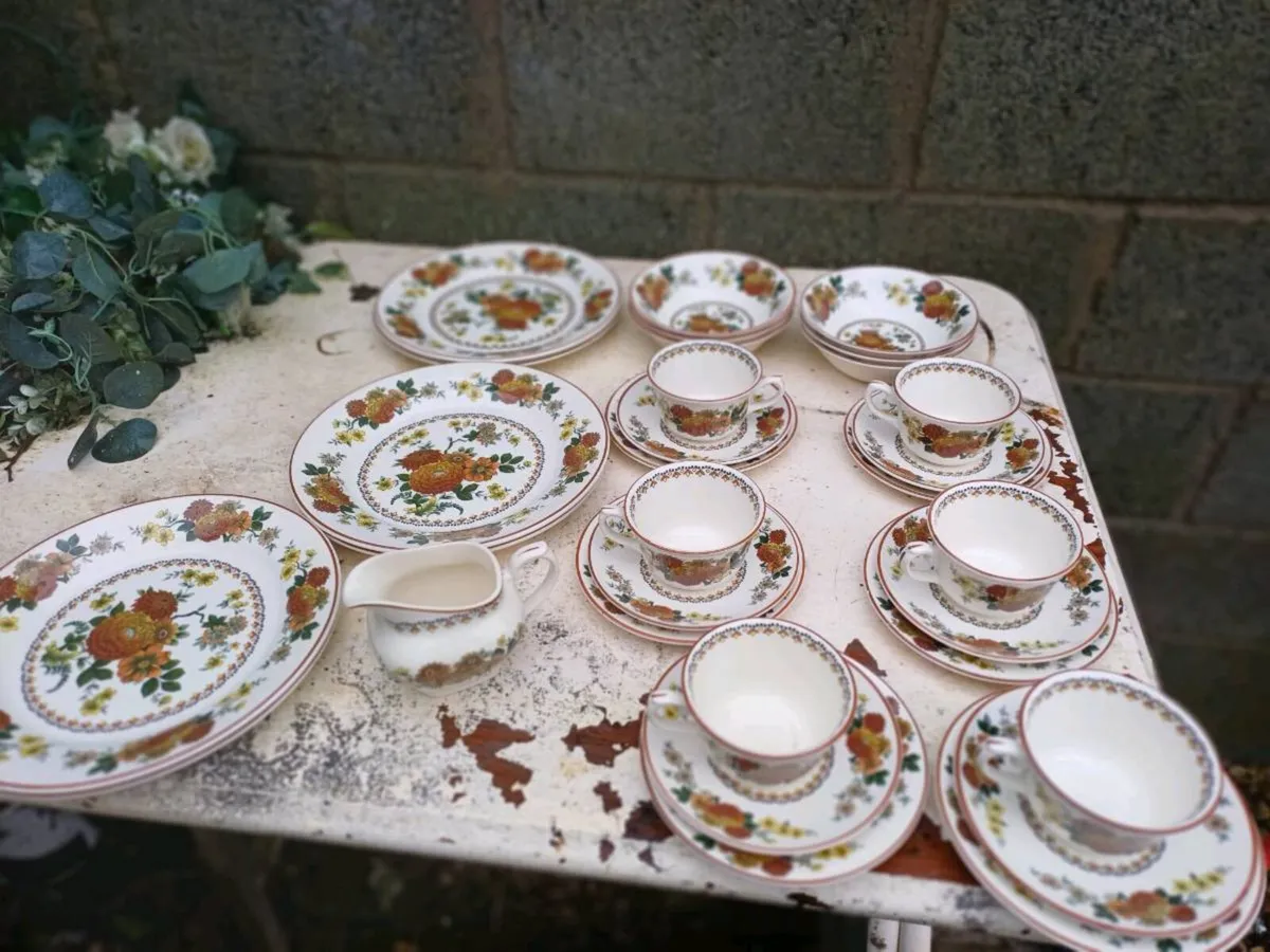 Vintage Franciscan Dynasty Mandalay Set - Image 1