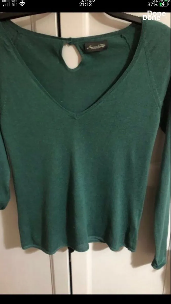 Ladies stunning jumper size S €10 - Image 4