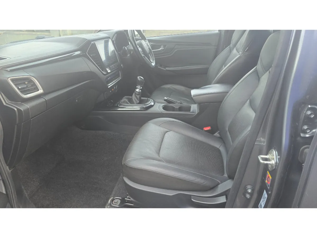 Isuzu D-Max LX DOUBLE CAB 4DR - Image 3