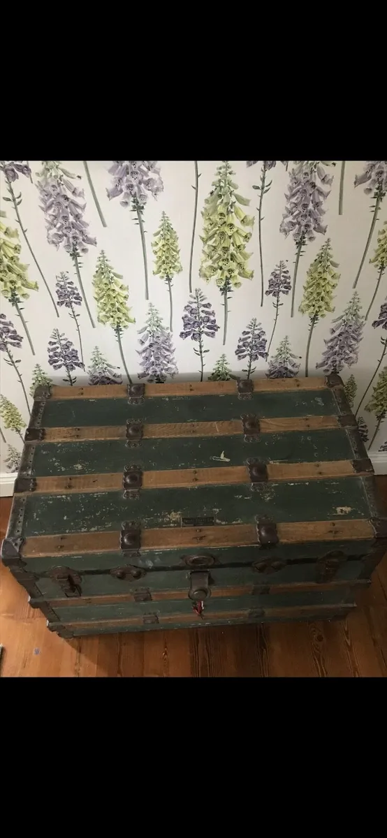 Antique Trunk from 1912 - Image 1