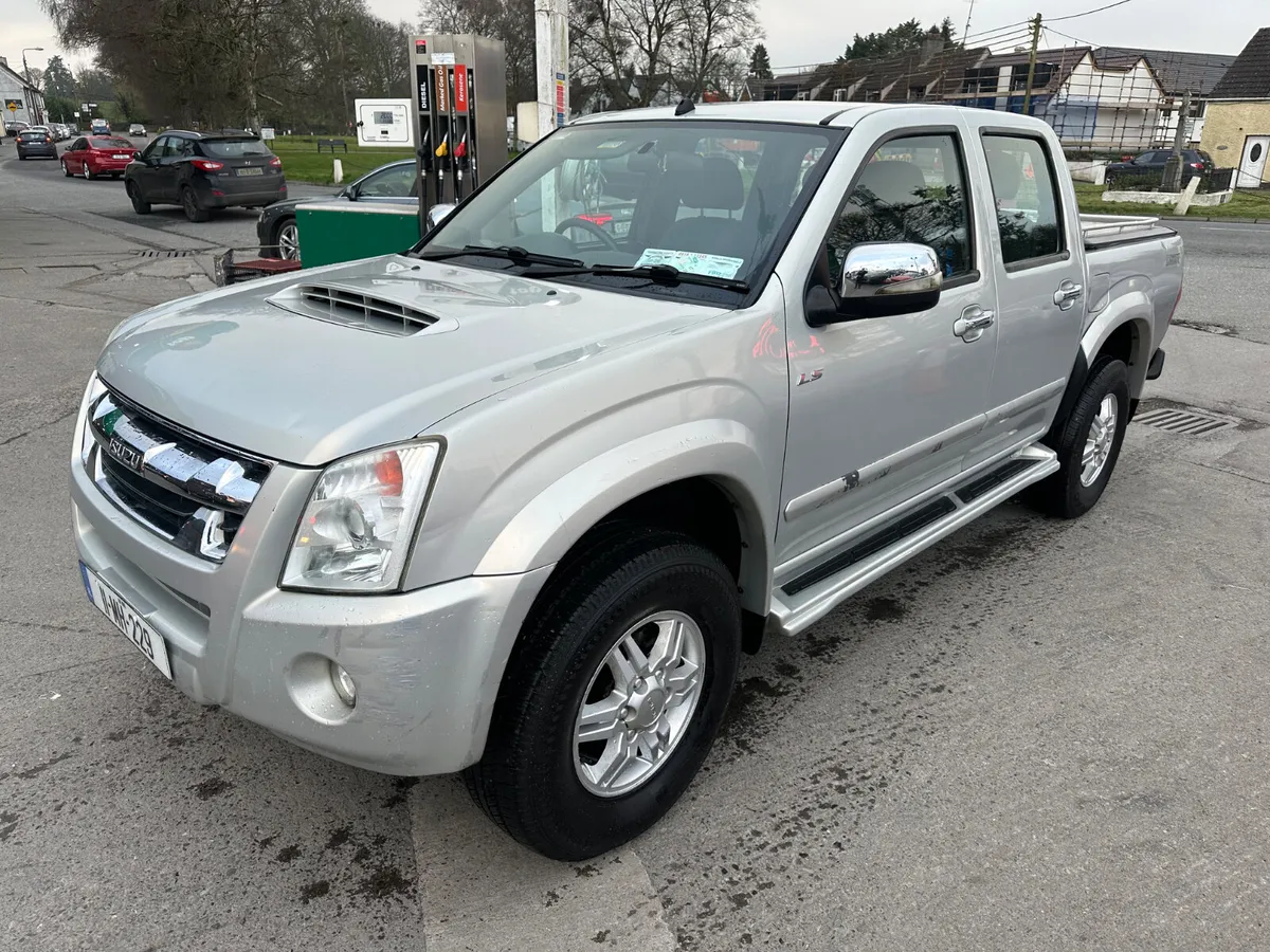 Isuzu D-Max 2011 Crew Cab - Image 1