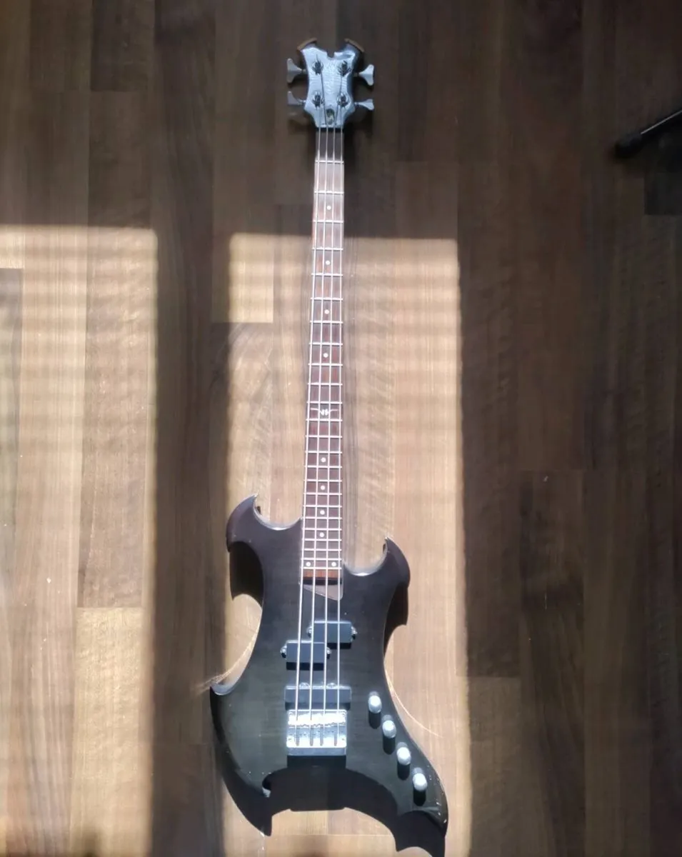Bass Guitar ESP VWR99 Metal Axxe Wraith - Image 2