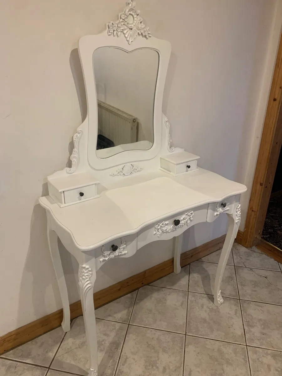 Dressing table French style - Image 1