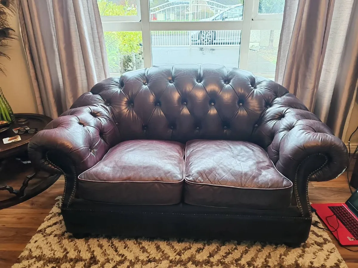 Buffolo leather  3 piece Suite in Victoria style - Image 2