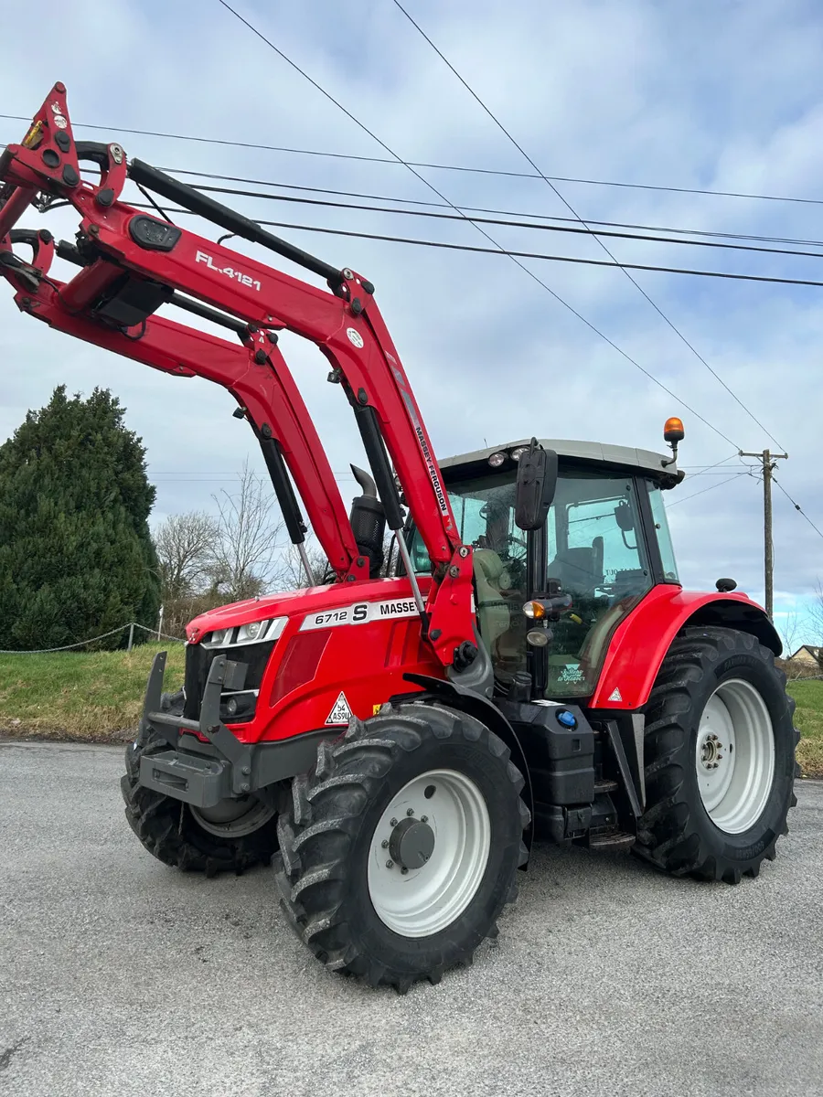 2018 Massey Ferguson 6712S with Loader - Image 1