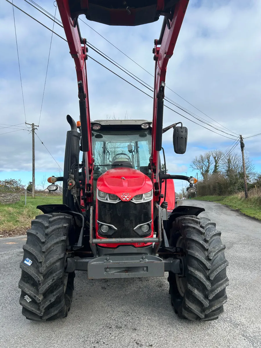 2018 Massey Ferguson 6712S with Loader - Image 2