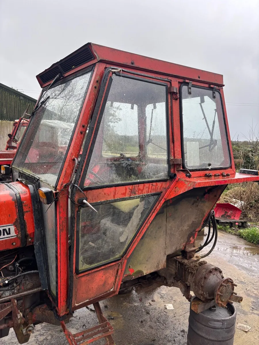 Massey 290 cab parts - Image 1