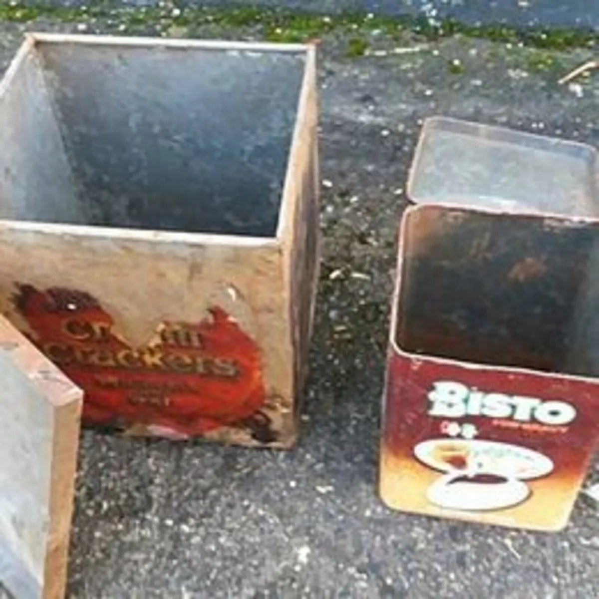 2 Vintage display / storage tins - Image 3