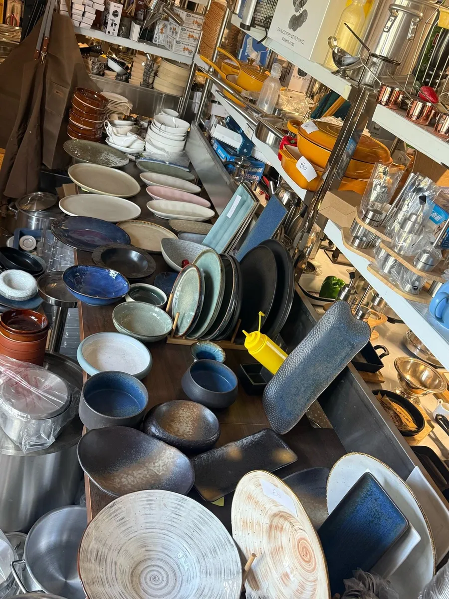 New coloured plates just in - Image 1